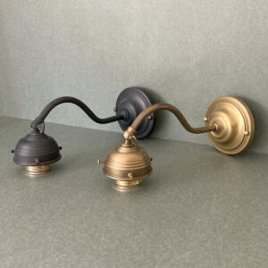 Wandhalterung A1 – Berliner Messinglampen