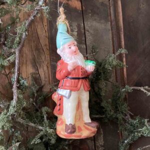 Zwerg mit Frosch – Weihnachtskugel